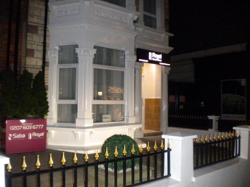 Royal 2 Hammersmith Guest house London